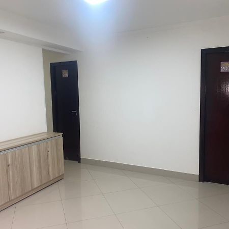 Hotel Premier Тагуатинга Экстерьер фото