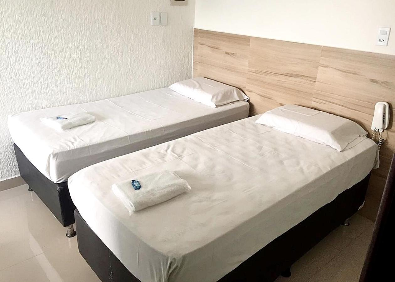 Hotel Premier Тагуатинга Экстерьер фото